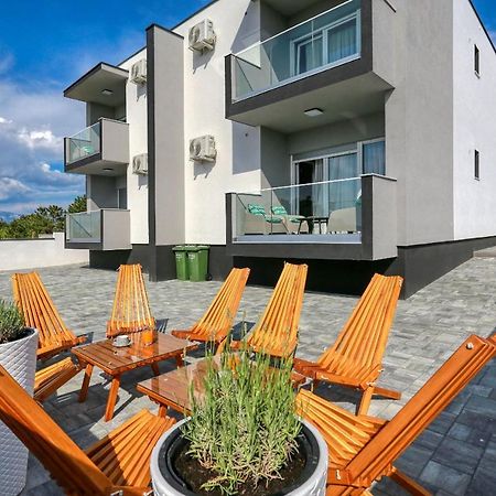 Luxury Apartments Hills Vir Dış mekan fotoğraf