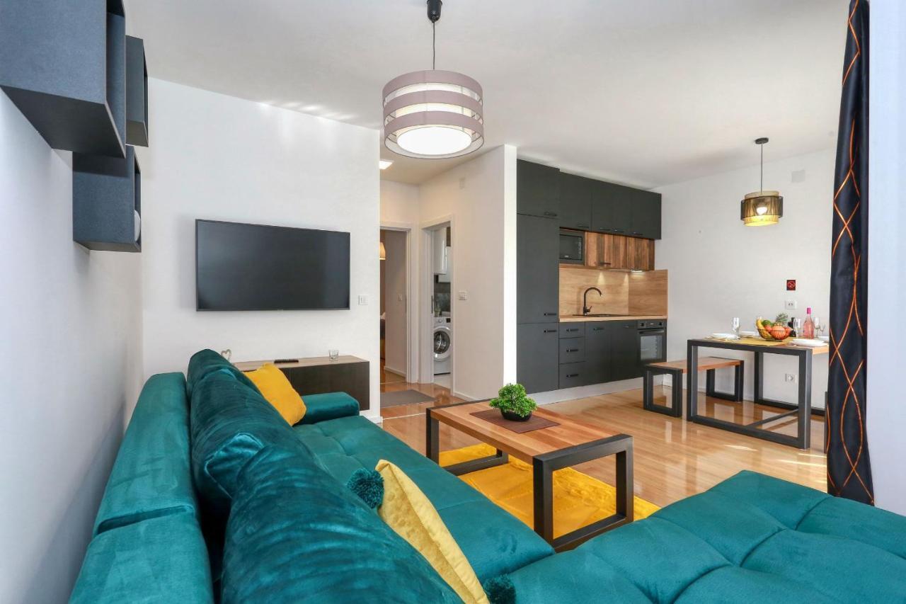 Luxury Apartments Hills Vir Dış mekan fotoğraf