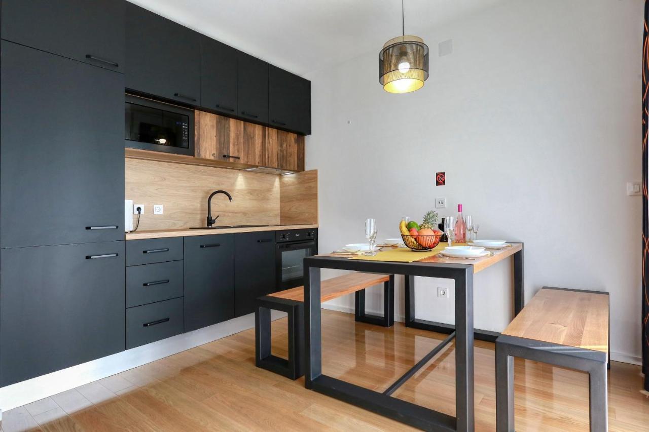 Luxury Apartments Hills Vir Dış mekan fotoğraf