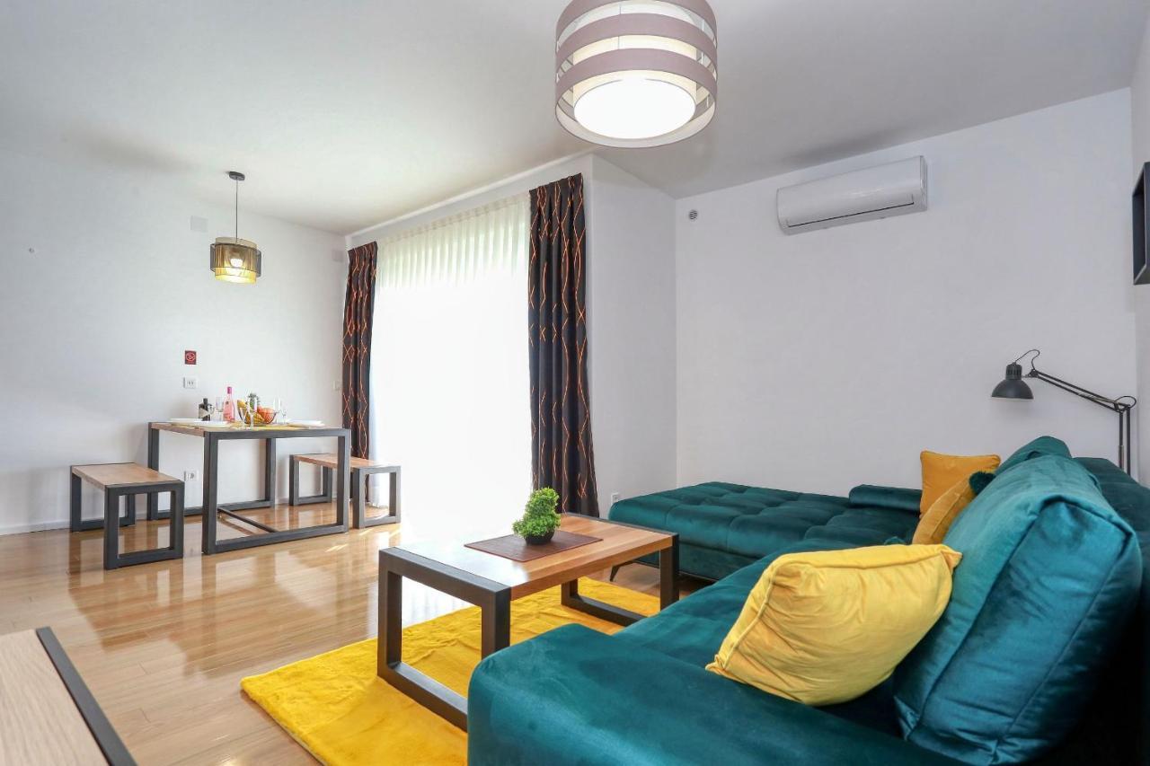 Luxury Apartments Hills Vir Dış mekan fotoğraf