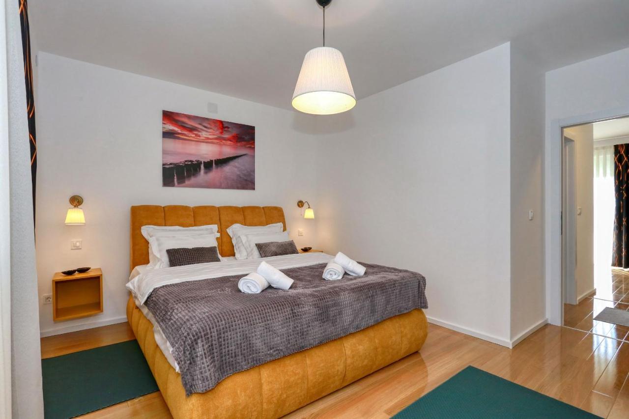 Luxury Apartments Hills Vir Dış mekan fotoğraf