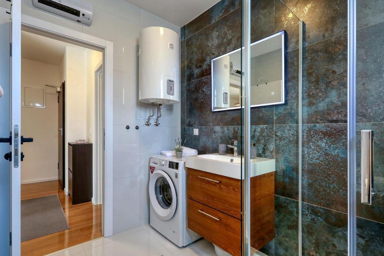 Luxury Apartments Hills Vir Dış mekan fotoğraf