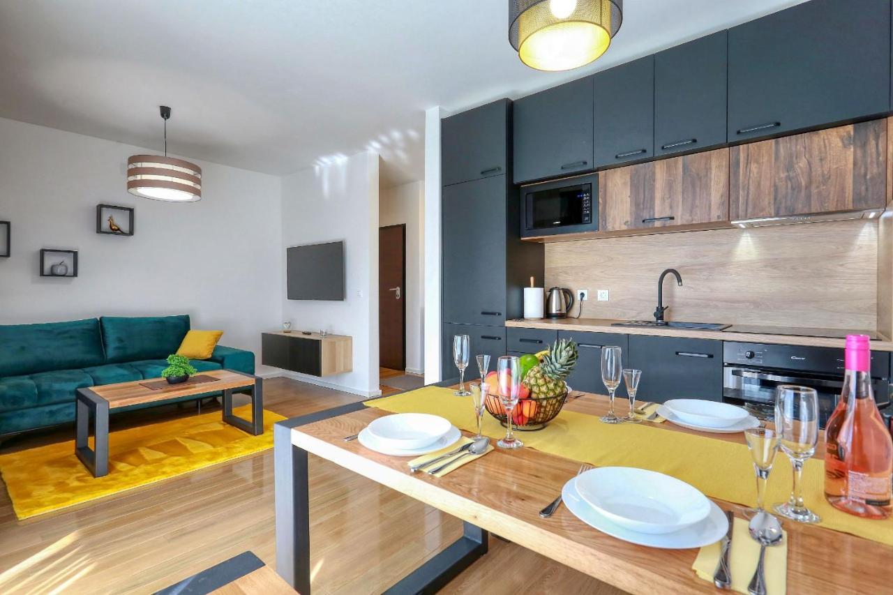Luxury Apartments Hills Vir Dış mekan fotoğraf